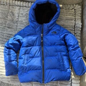Boys The North Face winter coat with lining size 6